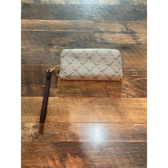 American Bee monogrammed‎ bee wallet - Picture 1 of 2